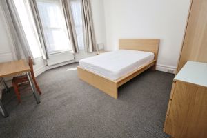 Bedroom- click for photo gallery